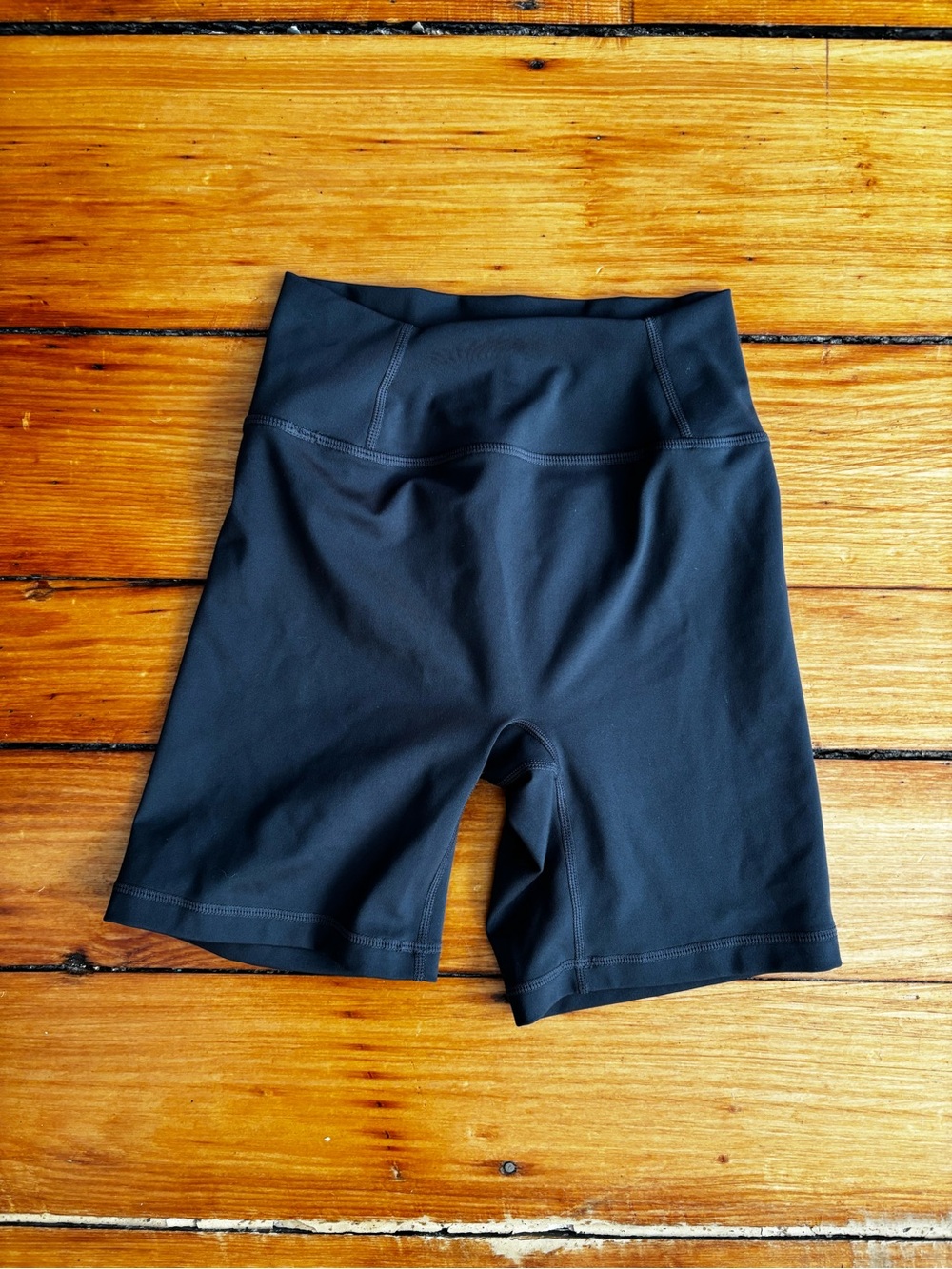 Oner Active Timeless High Waisted Shorts ** BRAND NEW & NEVER WORN ** - Picture 2 of 2